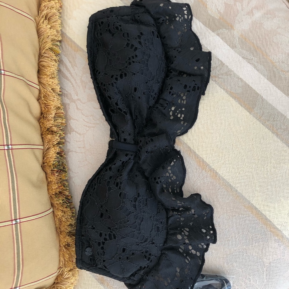 Super cute Billabong black lace swimsuit SET!